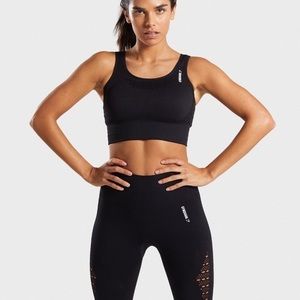 Gymshark Black Energy Seamless Crop Top Sports Bra Size Small